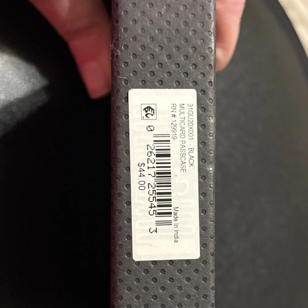 Guess‎ Black Leather RFID Wallet